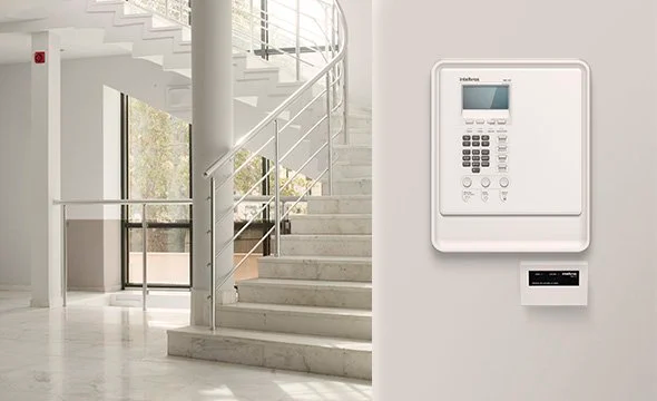 intelbras_detectorincendio_sub-fonte_590x360_0